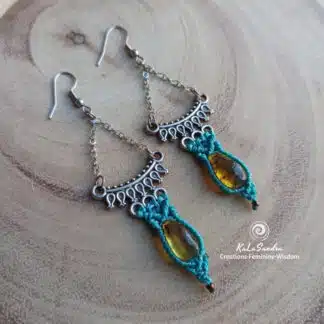 ISIS-Pendientes de Ámbar con Macramé en tono plata envejecida- GOTAS DE SOL